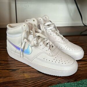 Nike Court Borough Mid  white/iridescent